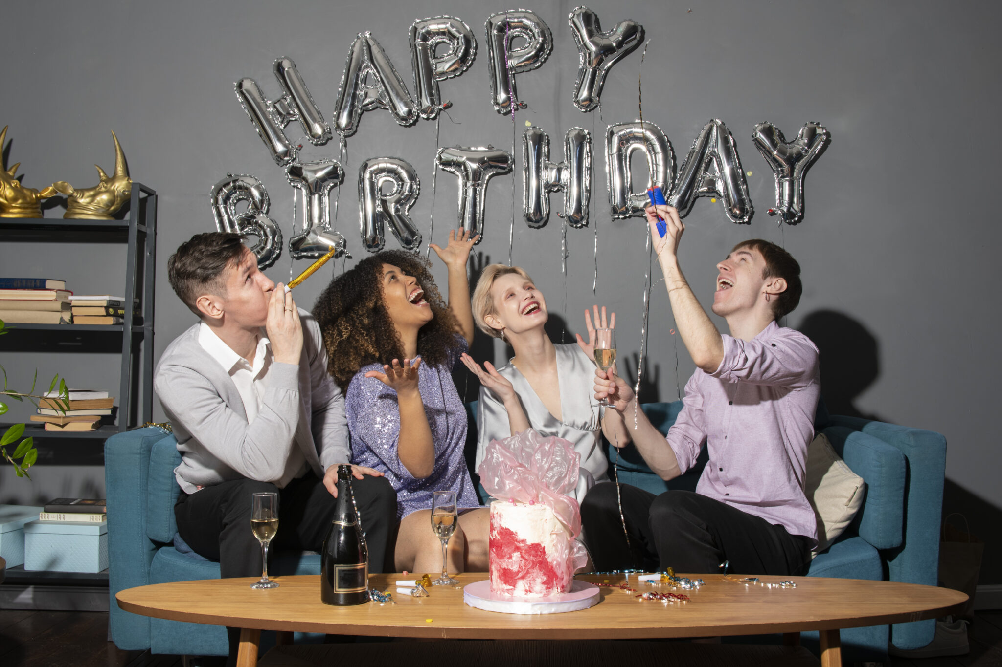 party-portraits-young-adults-having-fun